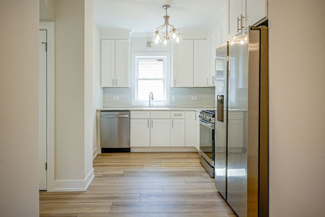 3510 N Oketo Avenue, Chicago, IL 60634