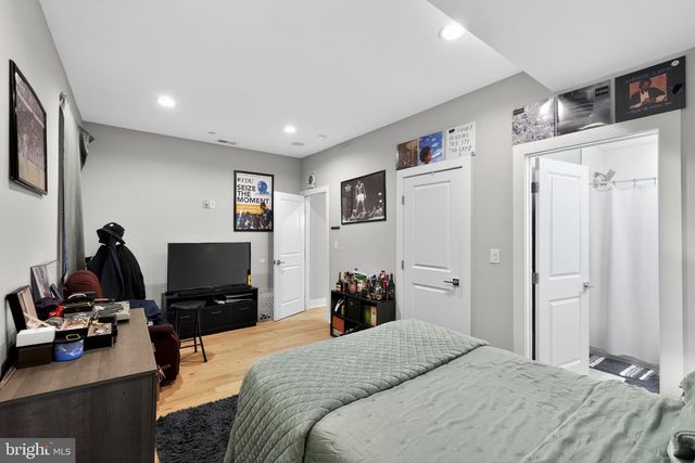 2336 N MASCHER ST, Philadelphia, PA 19133