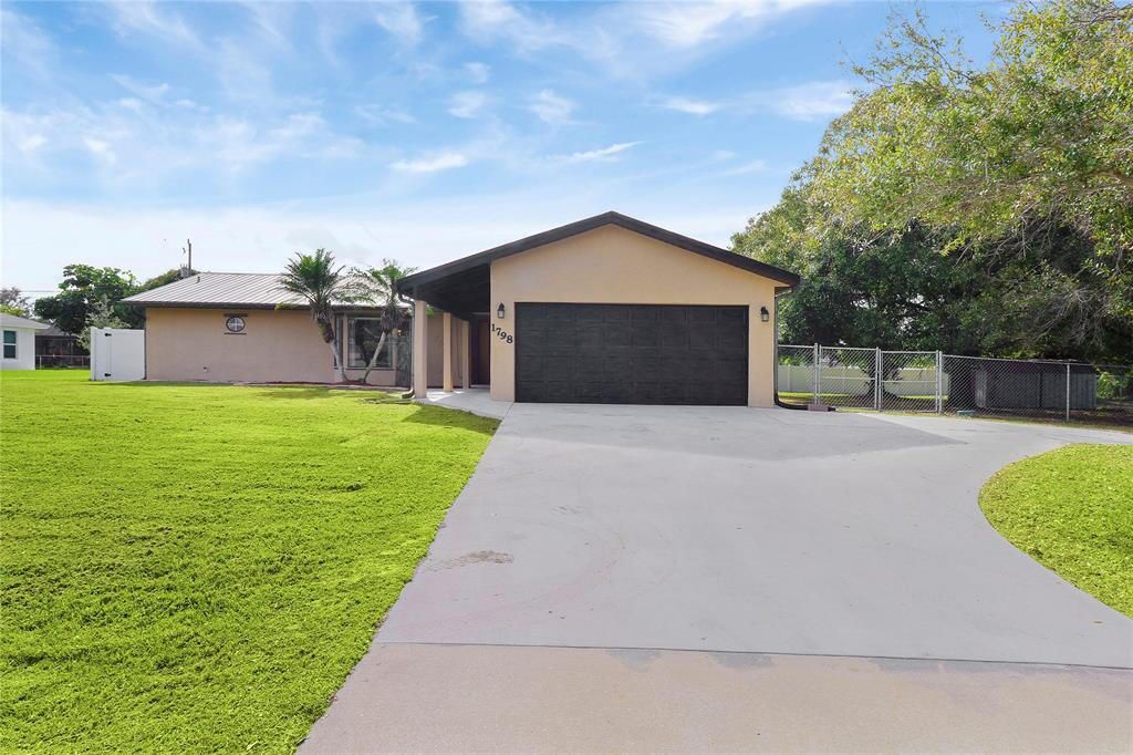 1798 SW Del Rio Boulevard, Port St. Lucie, Port St Lucie, FL 34953