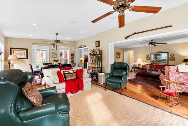 1025 Rudd Road, Gastonia, NC 28054