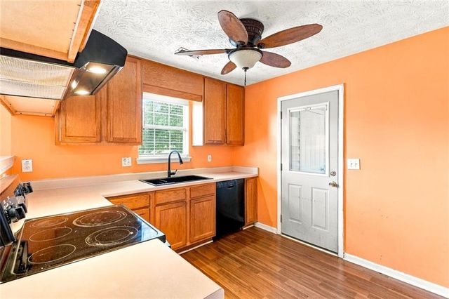 306 Dove Point, Social Circle, GA 30025