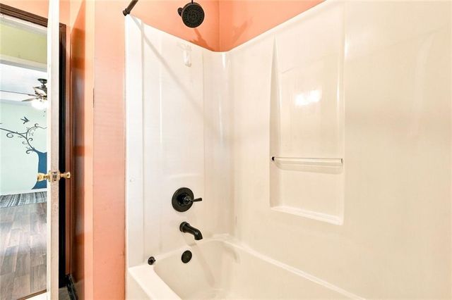 306 Dove Point, Social Circle, GA 30025