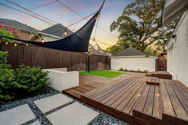 3028 Georgetown Street, West University Place, TX 77005