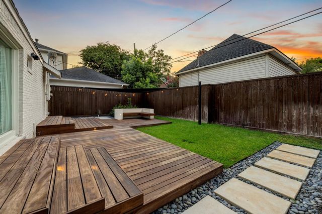 3028 Georgetown Street, West University Place, TX 77005