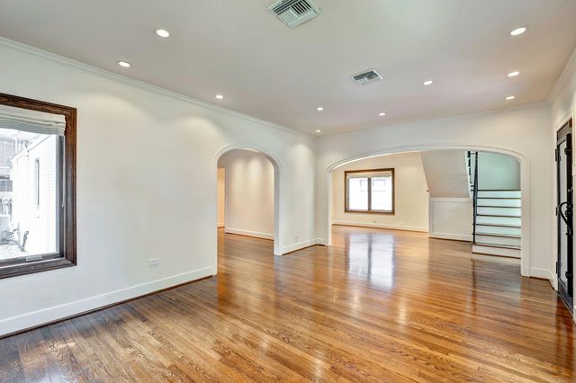 3028 Georgetown Street, West University Place, TX 77005