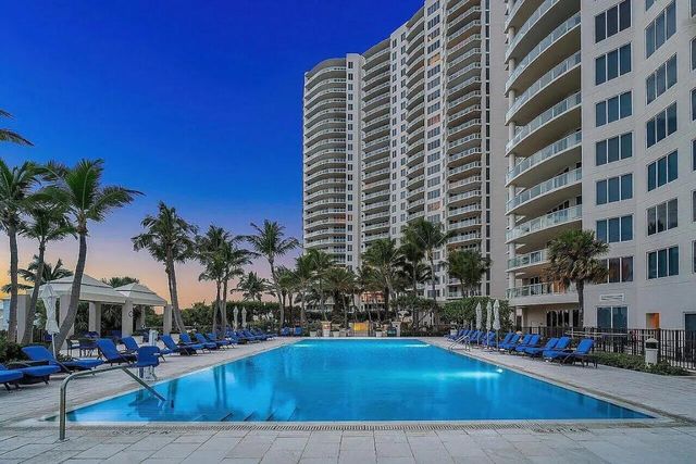 2700 N Ocean Drive 2502b, Singer Island, FL 33404