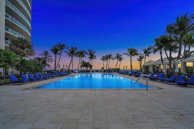 2700 N Ocean Drive 2502b, Singer Island, FL 33404