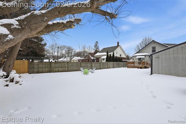 111 Scott Boulevard, Mount Clemens, MI 48043