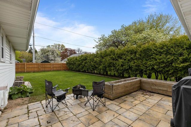 543 E MURRAY AVENUE, Appleton, WI 54915