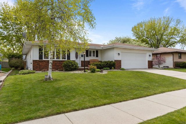 543 E MURRAY AVENUE, Appleton, WI 54915