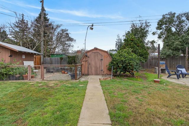 2373 Carlsbad Ave, Sacramento, CA 95821