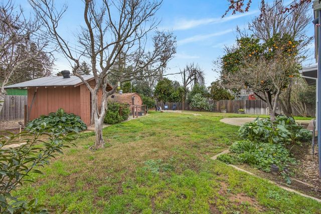 2373 Carlsbad Ave, Sacramento, CA 95821