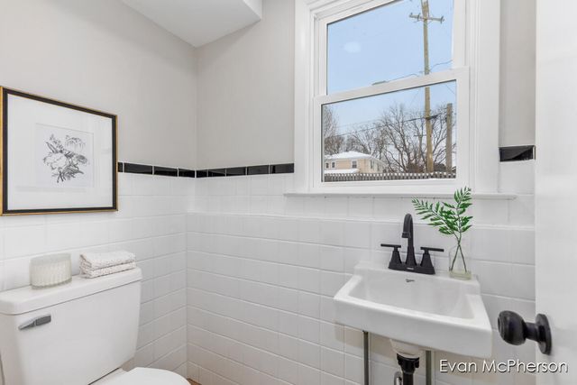 2512 Union Avenue NE, Grand Rapids, MI 49505