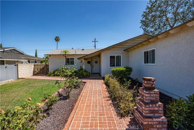 660 Buena Vista Avenue, La Habra, CA 90631