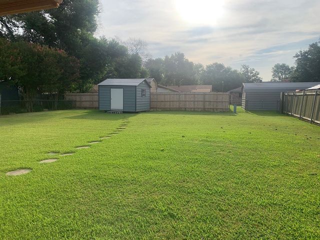 2512 Mcleod Street, Bossier City, LA 71111