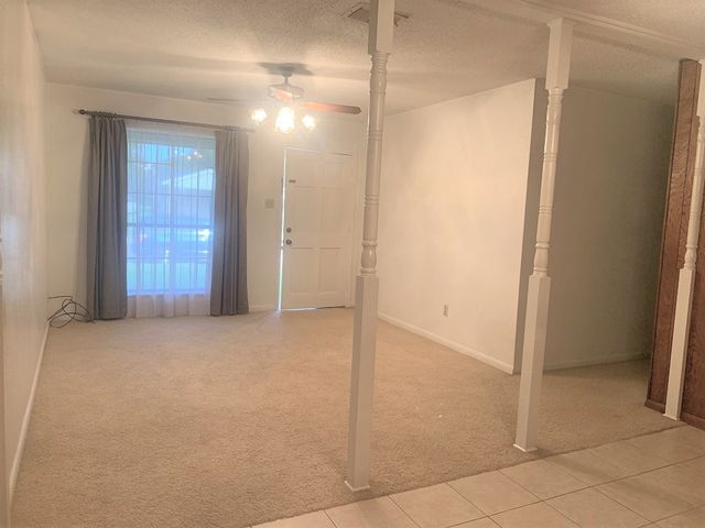 2512 Mcleod Street, Bossier City, LA 71111