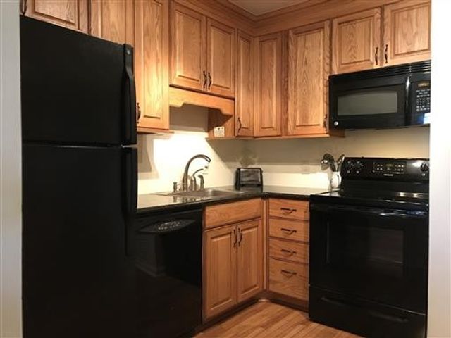 555 N DuPont Ave Apt C48, Madison, TN 37115