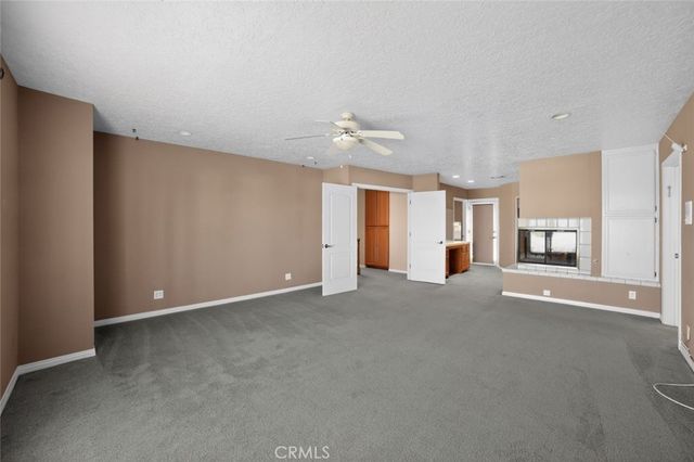 13610 Hidden Valley Road, Victorville, CA 92395