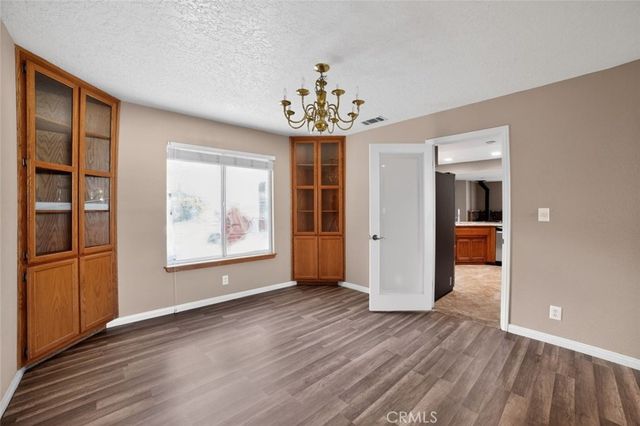 13610 Hidden Valley Road, Victorville, CA 92395