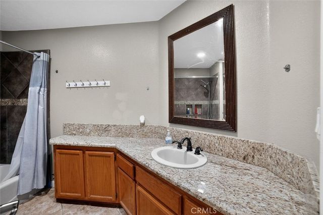 13610 Hidden Valley Road, Victorville, CA 92395