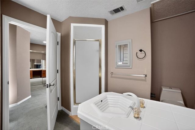 13610 Hidden Valley Road, Victorville, CA 92395
