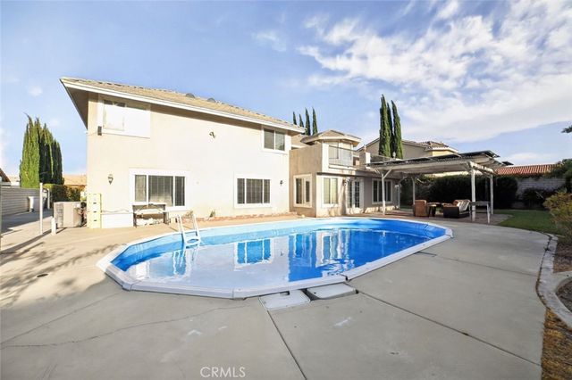 13610 Hidden Valley Road, Victorville, CA 92395