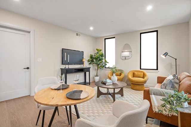 100 Lincoln Street 403, Boston, MA 02135