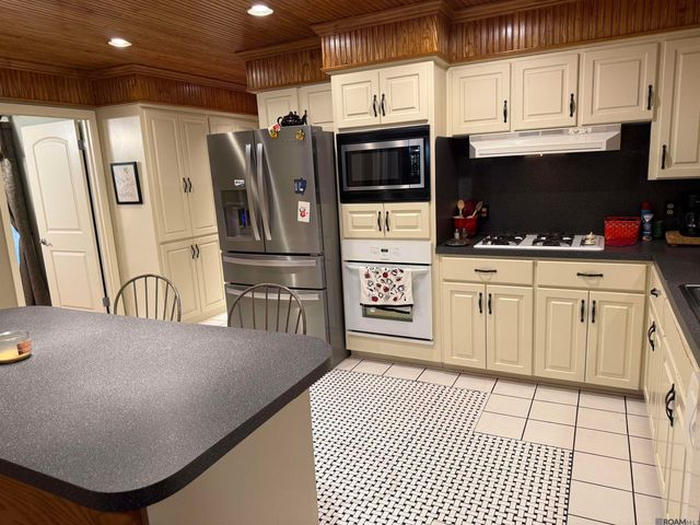 59005 Obier St, Plaquemine, LA 70764