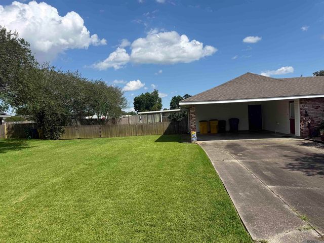 59005 Obier St, Plaquemine, LA 70764