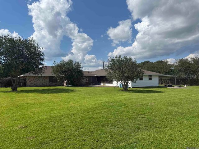 59005 Obier St, Plaquemine, LA 70764