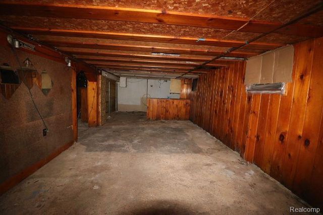 1200 Fitzhugh Street, Bay City, MI 48708