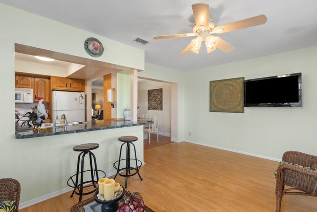5017 NW 49th Road, Tamarac, FL 33319