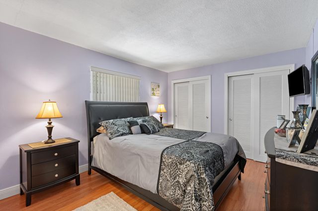 5017 NW 49th Road, Tamarac, FL 33319