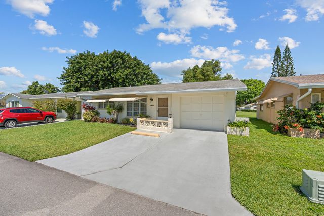5017 NW 49th Road, Tamarac, FL 33319
