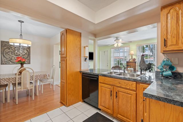 5017 NW 49th Road, Tamarac, FL 33319
