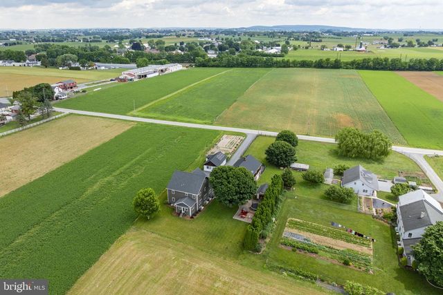 346 LYNWOOD RD, Bird In Hand, PA 17505