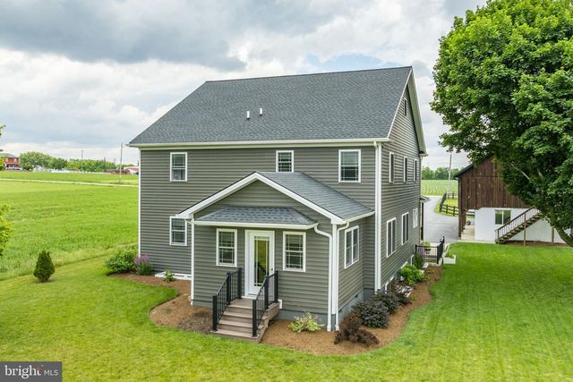 346 LYNWOOD RD, Bird In Hand, PA 17505