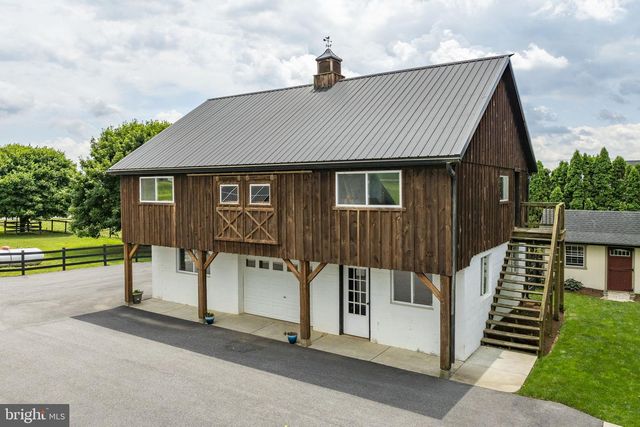 346 LYNWOOD RD, Bird In Hand, PA 17505