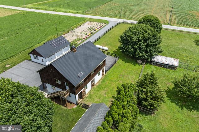 346 LYNWOOD RD, Bird In Hand, PA 17505
