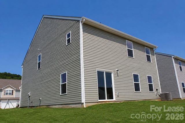 8100 Derby Woods Lane, Charlotte, NC 28214