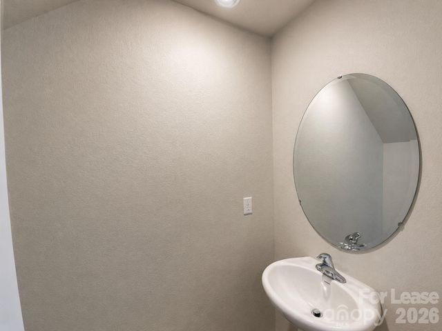 8100 Derby Woods Lane, Charlotte, NC 28214