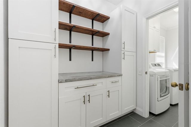 1857 RIVEREDGE DRIVE, Tarpon Springs, FL 34689