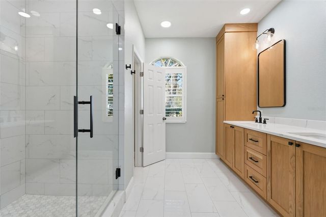 1857 RIVEREDGE DRIVE, Tarpon Springs, FL 34689