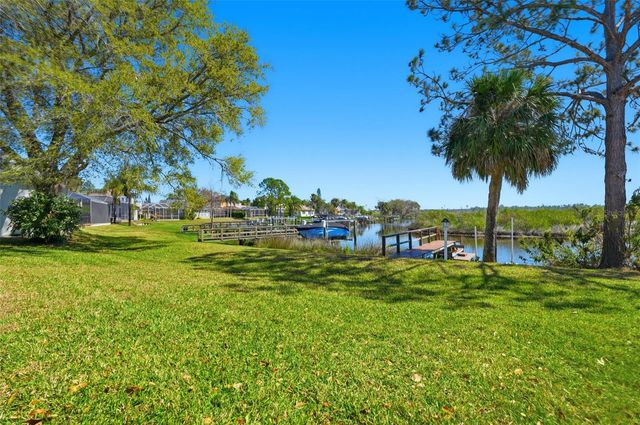 1857 RIVEREDGE DRIVE, Tarpon Springs, FL 34689