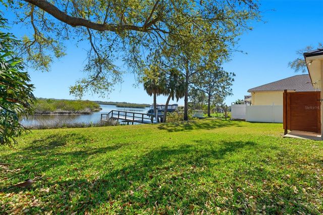 1857 RIVEREDGE DRIVE, Tarpon Springs, FL 34689