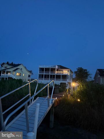 38065 WHITESVIEW CIR, Ocean View, DE 19970