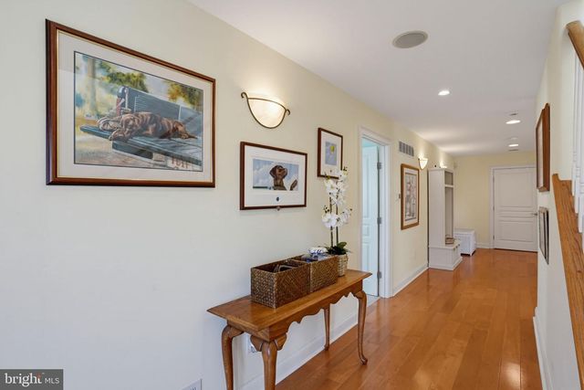38065 WHITESVIEW CIR, Ocean View, DE 19970
