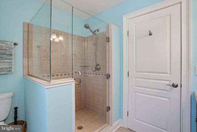 38065 WHITESVIEW CIR, Ocean View, DE 19970