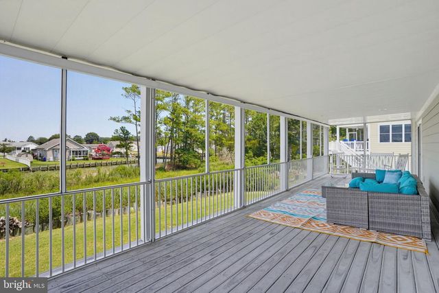 38065 WHITESVIEW CIR, Ocean View, DE 19970