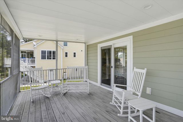 38065 WHITESVIEW CIR, Ocean View, DE 19970